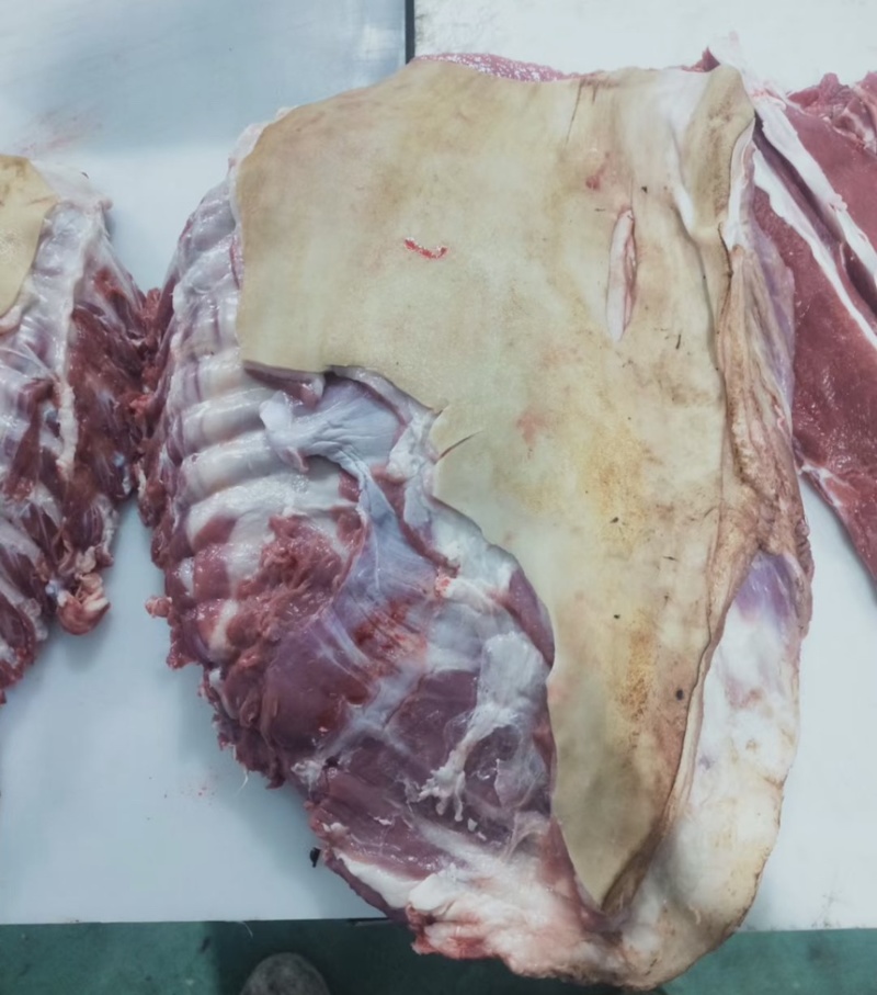 带皮羊排