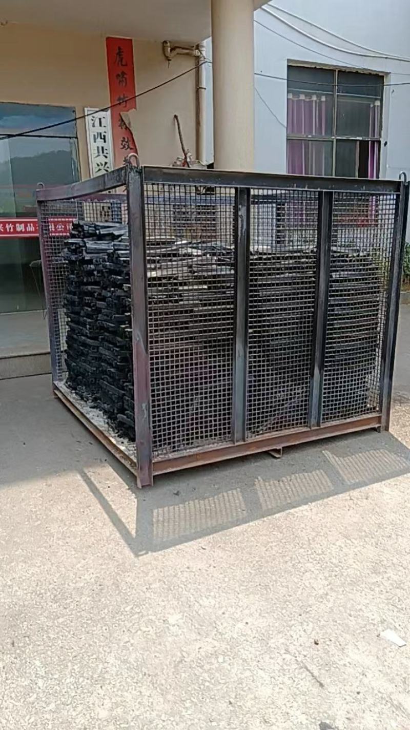 竹炭纯竹炭烧烤碳大量供应量大从优欢迎咨询
