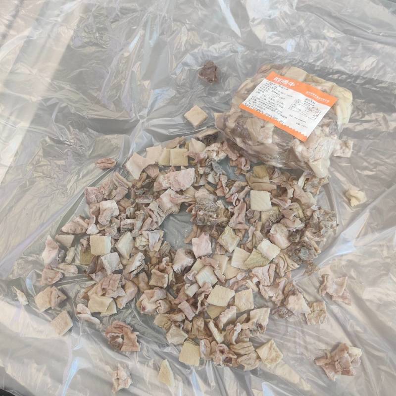 现货，精品牛杂，黄金比例，牛肚牛小肠大肠伞旦，各25%