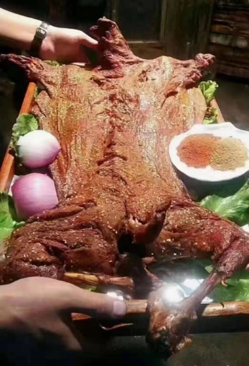 烤全羊食材真材实料做的烤全羊