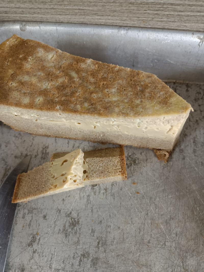 蟹子豆腐新鲜供应，不支持偏远地区，有需联系