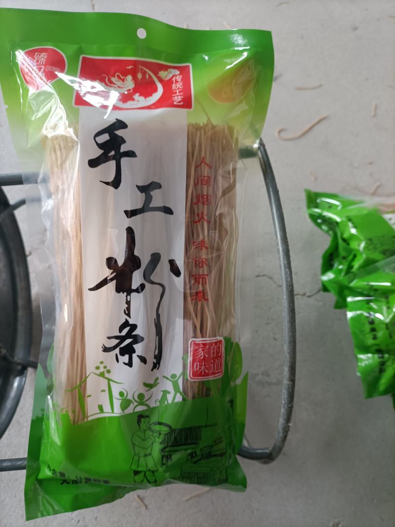 500克精装红薯粉条三证齐全，支持线上交易，安全有保障