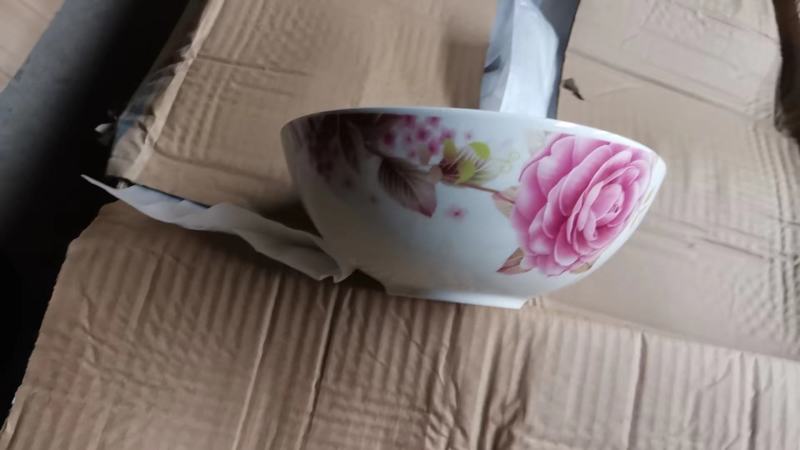 陶瓷6寸汤碗带花，1.6一个[握手][握手][握手]