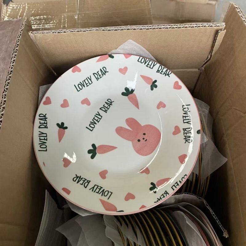 陶瓷8寸印花汤有些混装有些一件一个花色一二级，1.8一个