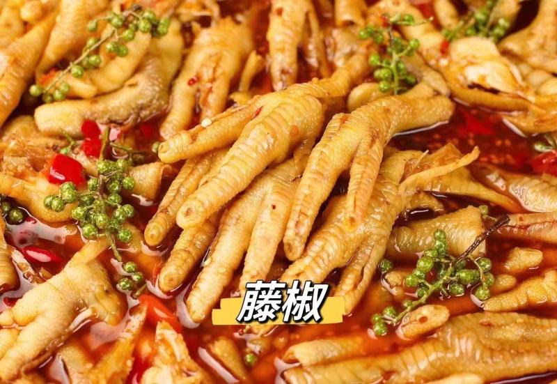 酸辣柠檬无骨凤爪休闲零食蒜香藤椒酱香鸡爪大份量批发