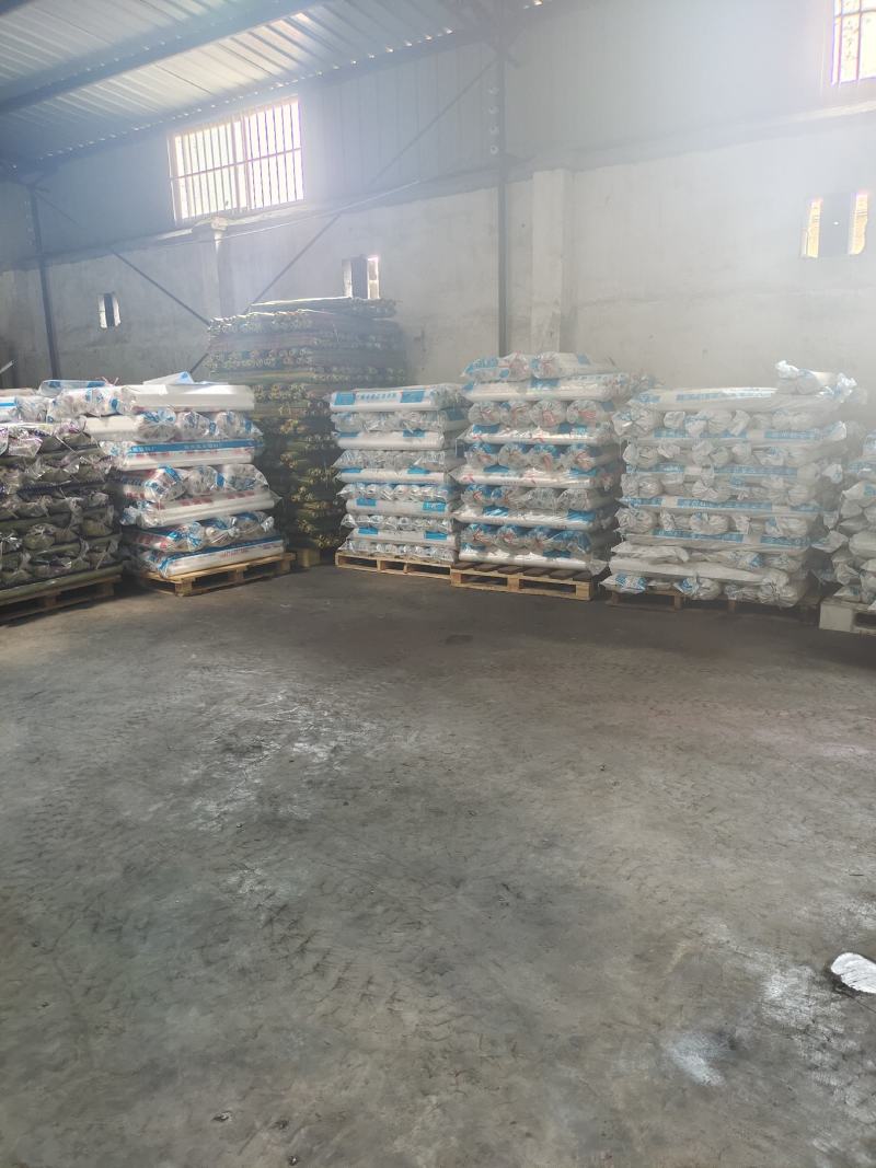 农业小地膜及工程类保湿膜厂家发货鹰派地膜