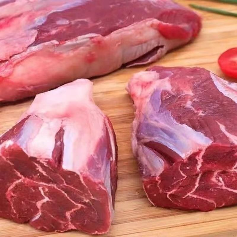 原切牛腱子，正宗牛肉冷冻新鲜，全国冷链运输，价格优惠