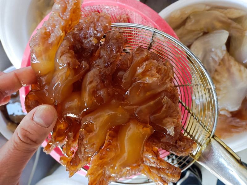 江苏连云港海蜇头脆爽可口，产地直发可常年供货
