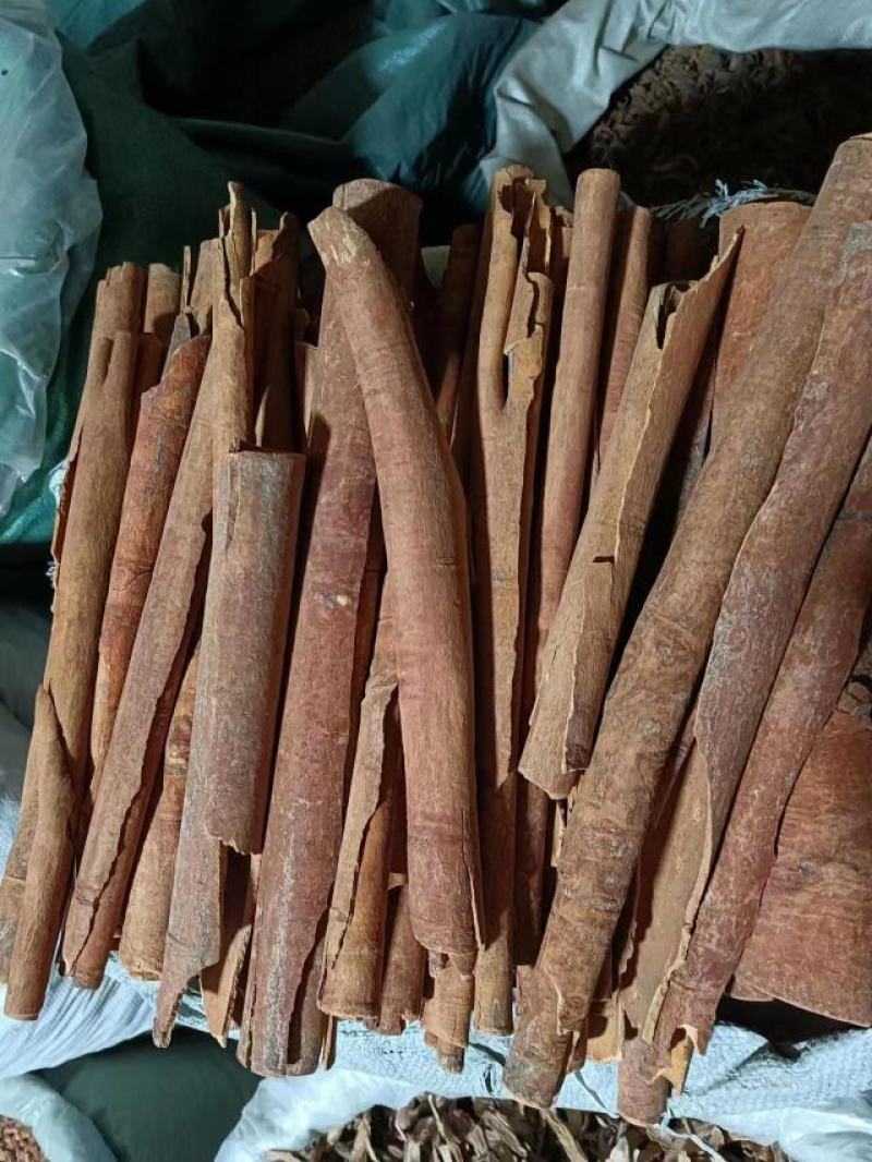 桂皮桂皮丝去皮烟桂产地直销规格齐全实拍现货24小时内发货