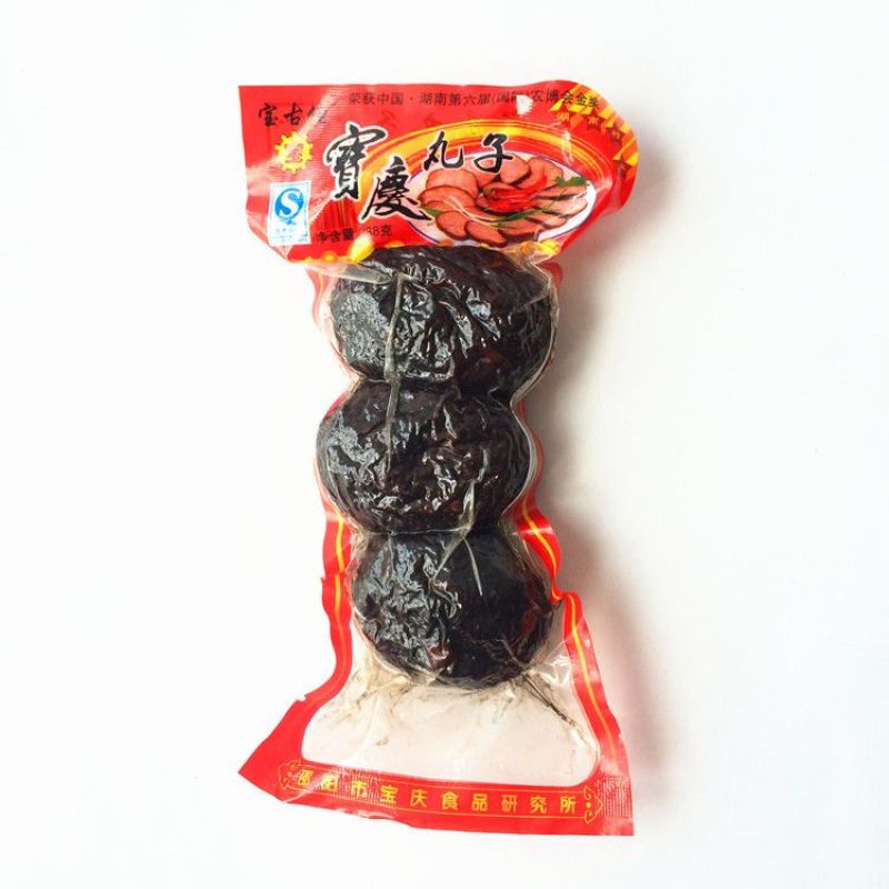 农家自制柴火烟熏猪血丸子血粑粑豆腐腊肉腊味湖南邵阳武冈土