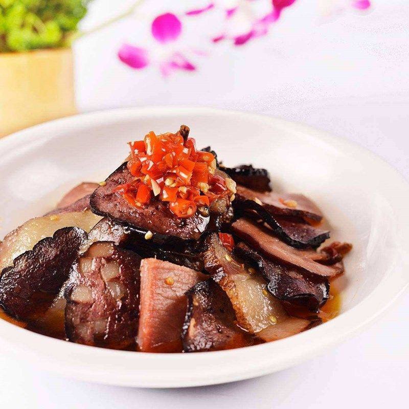农家自制柴火烟熏猪血丸子血粑粑豆腐腊肉腊味湖南邵阳武冈土