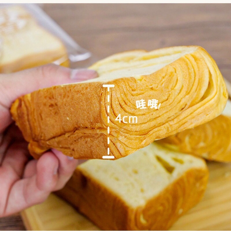 新鲜厚切吐司面包批发一箱两斤
