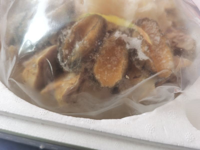 广式靓菜金汤鲍鱼花胶土鸡金汤花胶土鸡真材实料好物