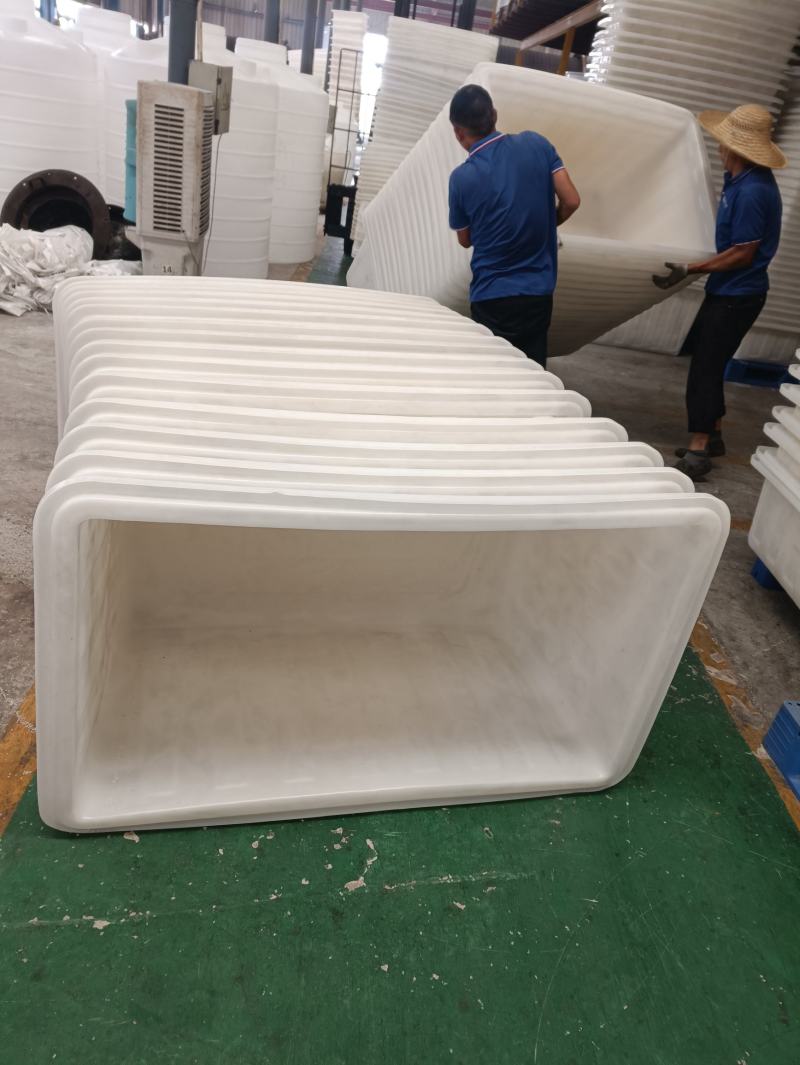 长方形塑料水箱乌龟箱100升-380升塑料牛筋盆