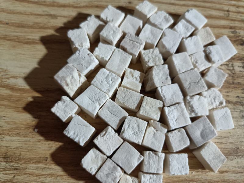 云南白茯苓中心丁