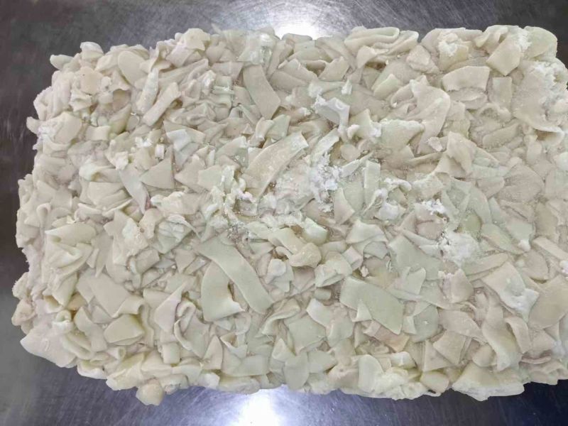 【荐】小鱿鱼碎肉，肉条冻块厂家直供质量保证欢迎来电