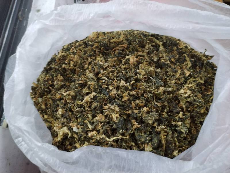A正宗江西客家梅干菜，干净无沙，需要的老板可以联系我。