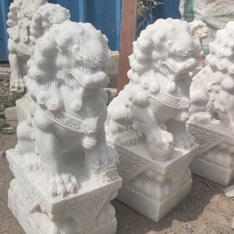 汉白玉材质石狮各种尺寸