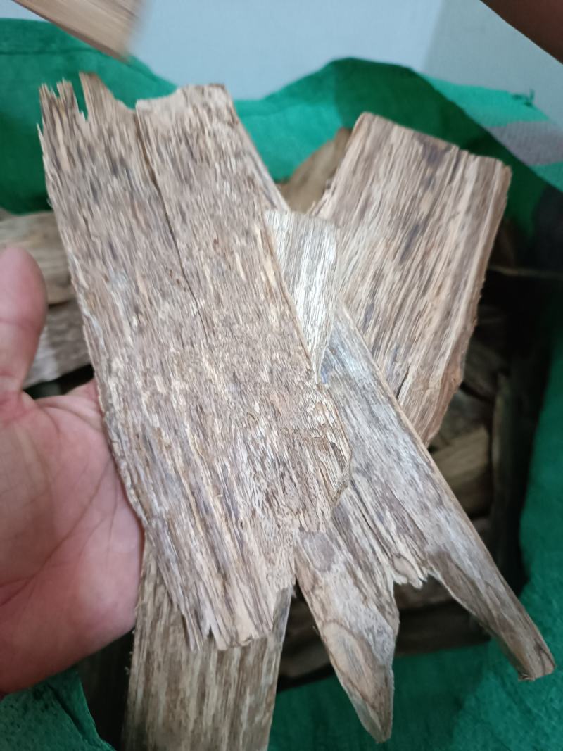 一手货源沉香火眼片