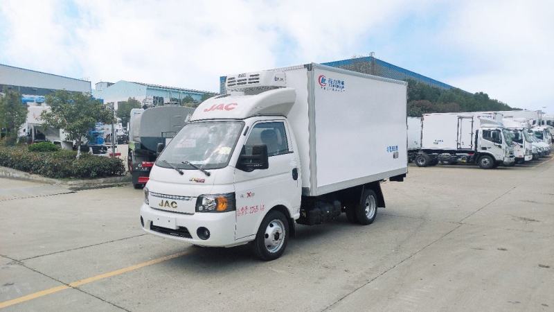 特价处理一批蓝牌冷藏车