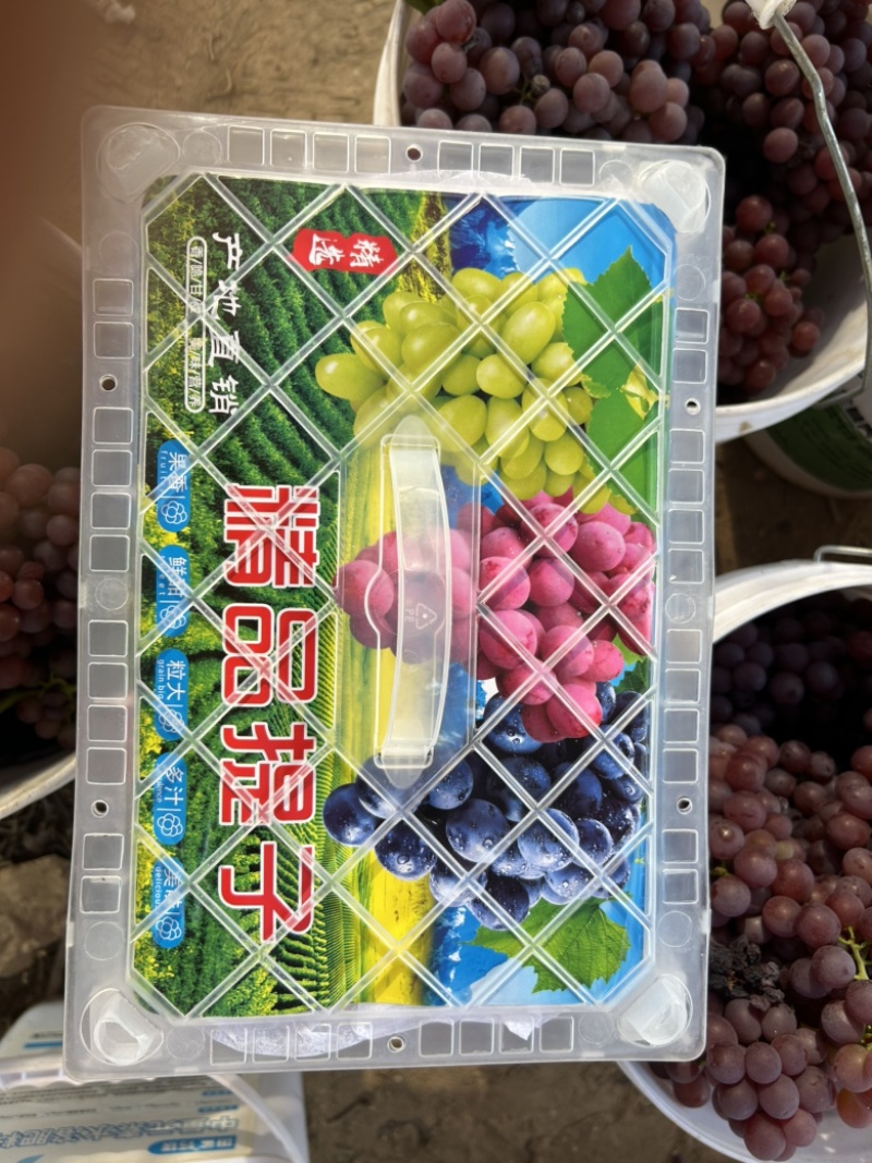玻璃脆