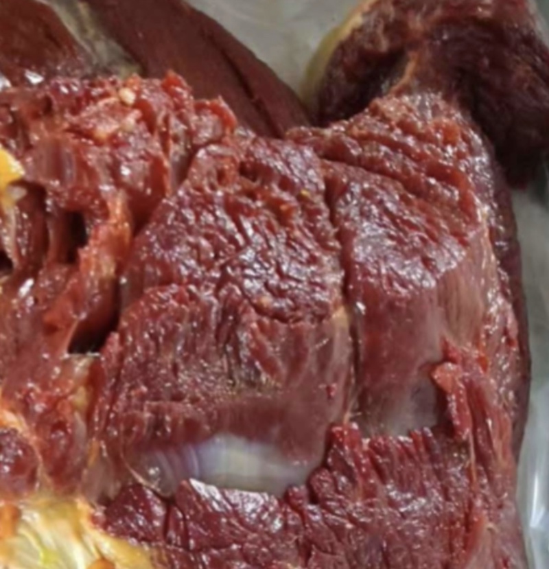 马肉新鲜马腿肉去皮去油不打水质量好证证件齐全，包邮