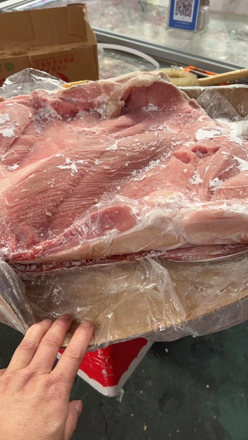 猪五花肉后五花前五花肉