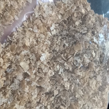 麦麸，小麦麸皮，大片麸皮，混麸。细麸，麸皮