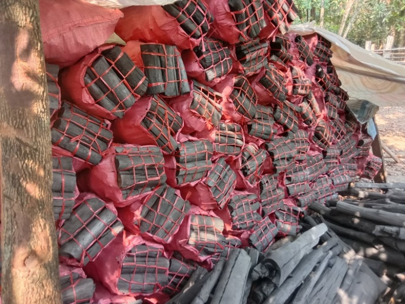 大量木炭现货带票