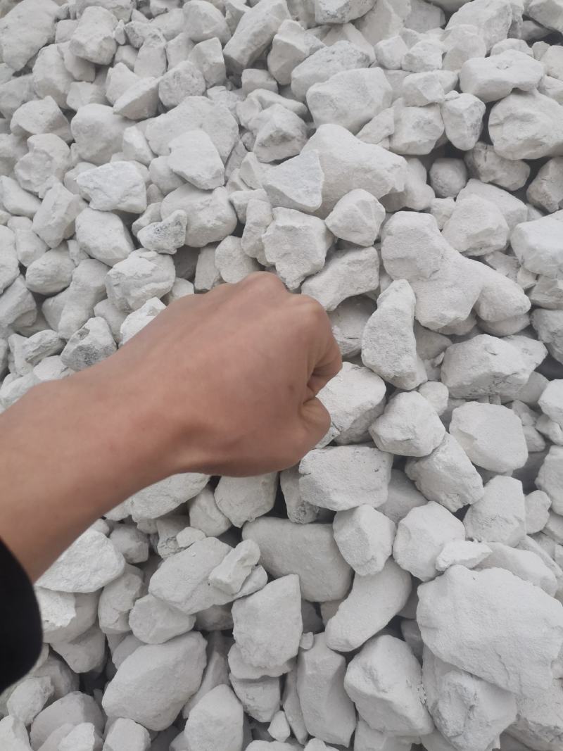 厂家大量供应石灰石生石灰石灰粉氧化钙氢氧化钙