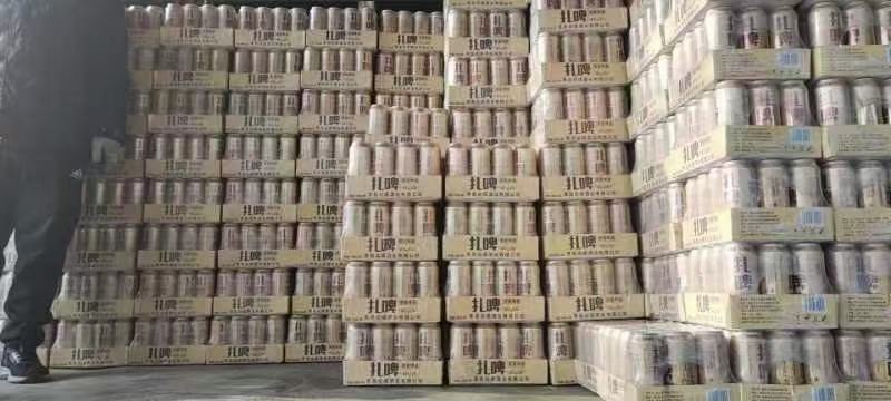 这款啤酒，口感丝滑细腻，而且价格便宜又好喝