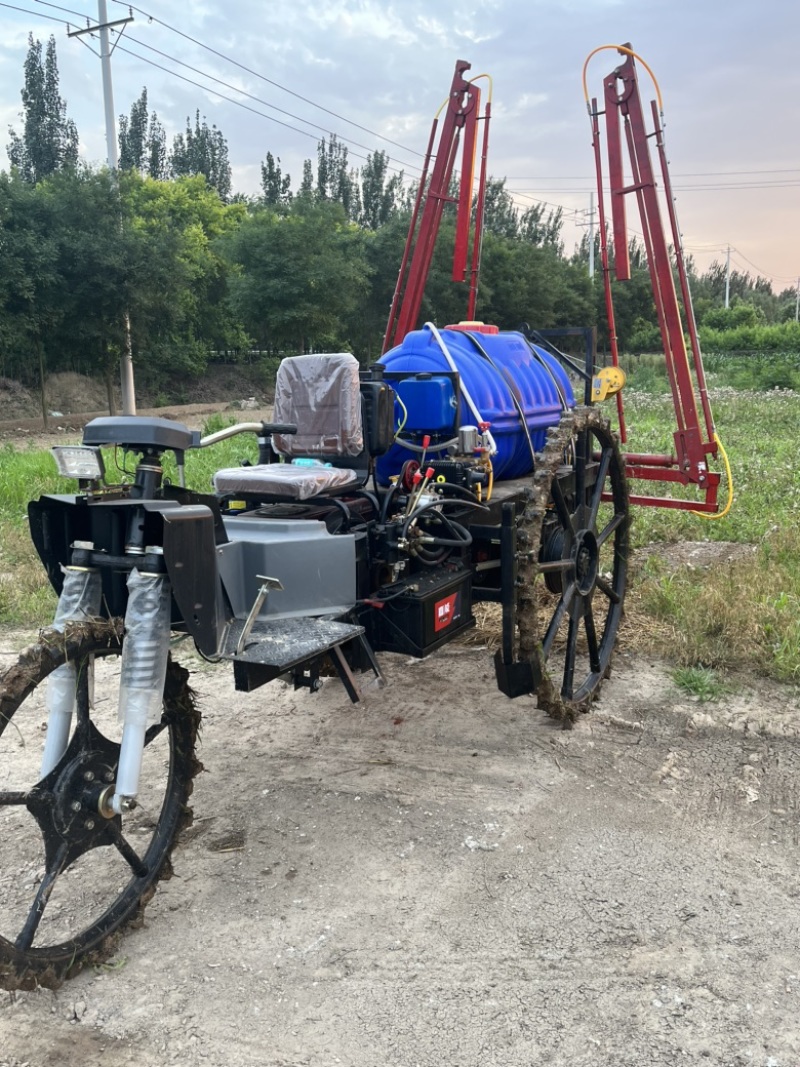 直销打药机打药车22马力常柴发动机液压折叠液压升降打药机