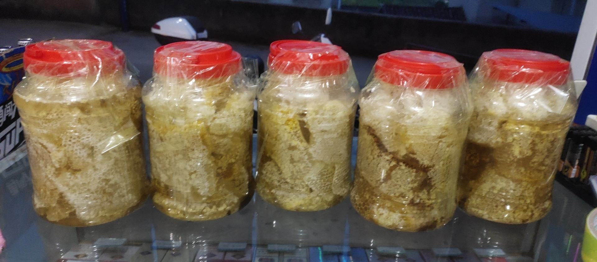 优质蜂蜜产品展示图