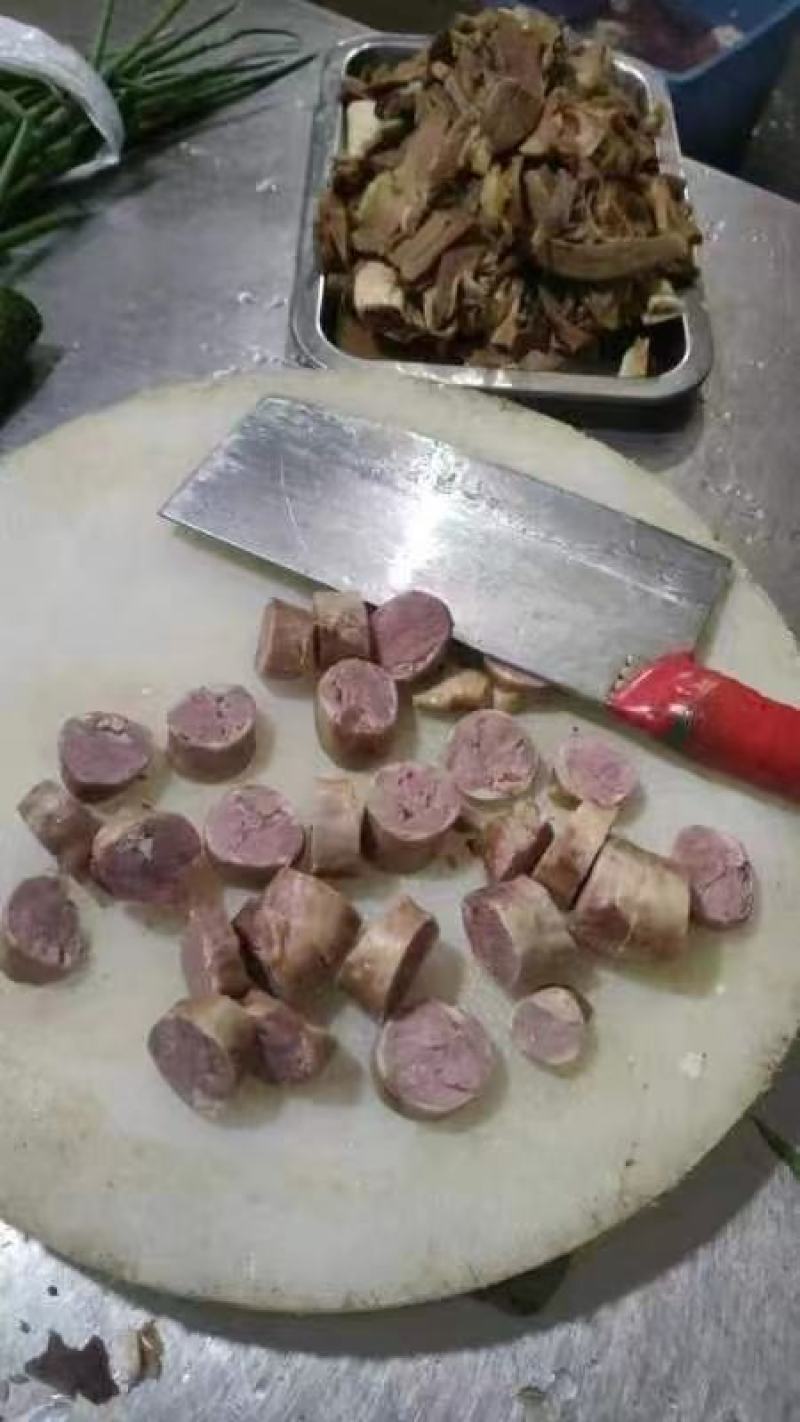 【牛肉肠】当地特产，手工制作2斤包！纯肉***！手续全！