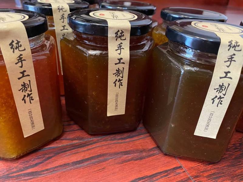 农村收货一家一家和老百姓收的手里有现货