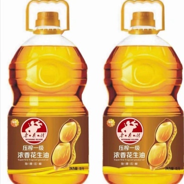山东大果仁纯正花生油。同时对外贴牌加工食用油。