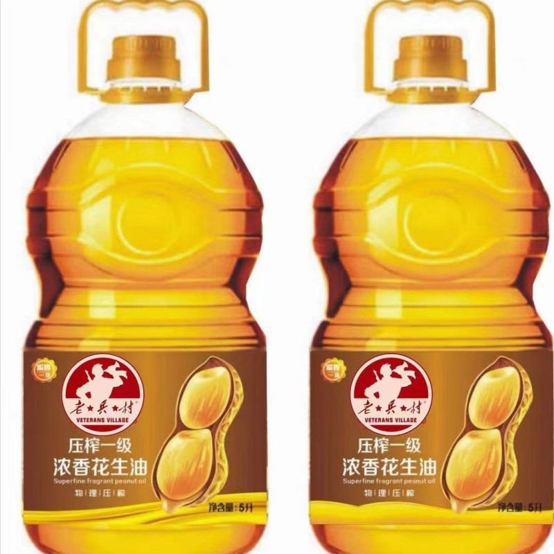 山东大果仁纯正花生油。同时对外贴牌加工食用油。