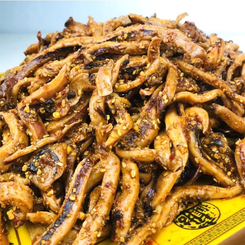 亿事达孜然鱿鱼丝批发，无需加工，开袋即食，成品熟食批发