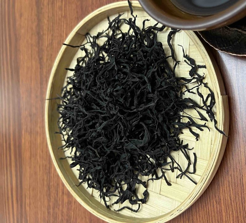 无量山野生红茶甜润滑花香，果香浓郁