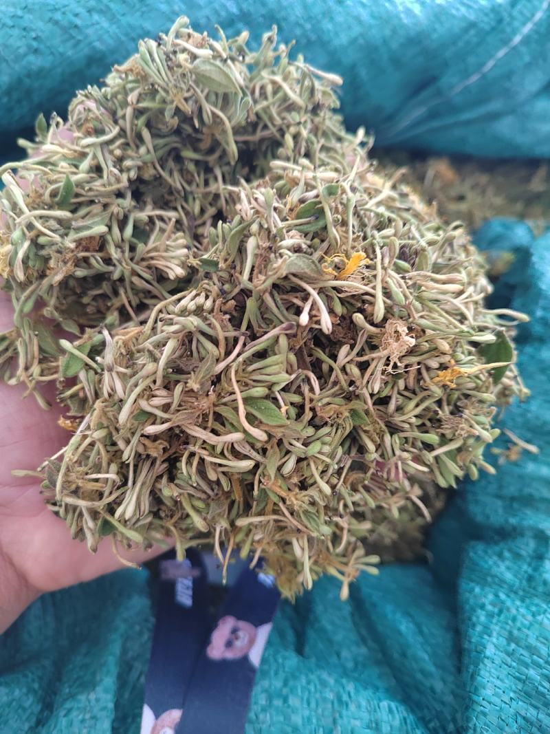 贵州金银花山银花，无硫，晒花，货足，质量保证
