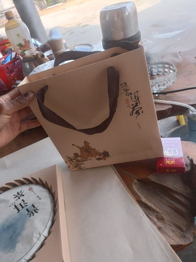 手工普洱