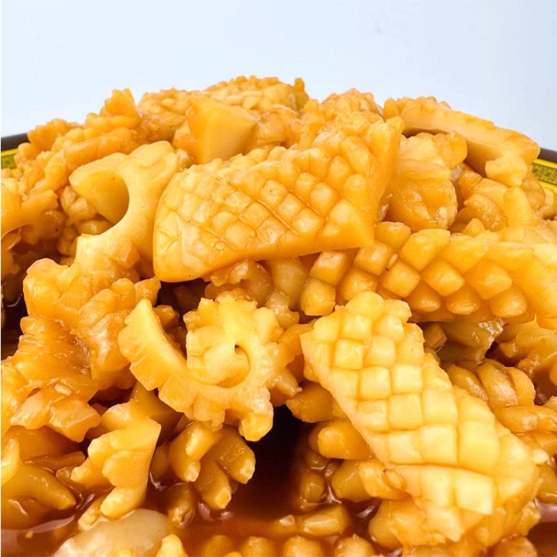 泽飞~麻辣鱿鱼花批发，一袋起发三袋包邮全国发货送货上门