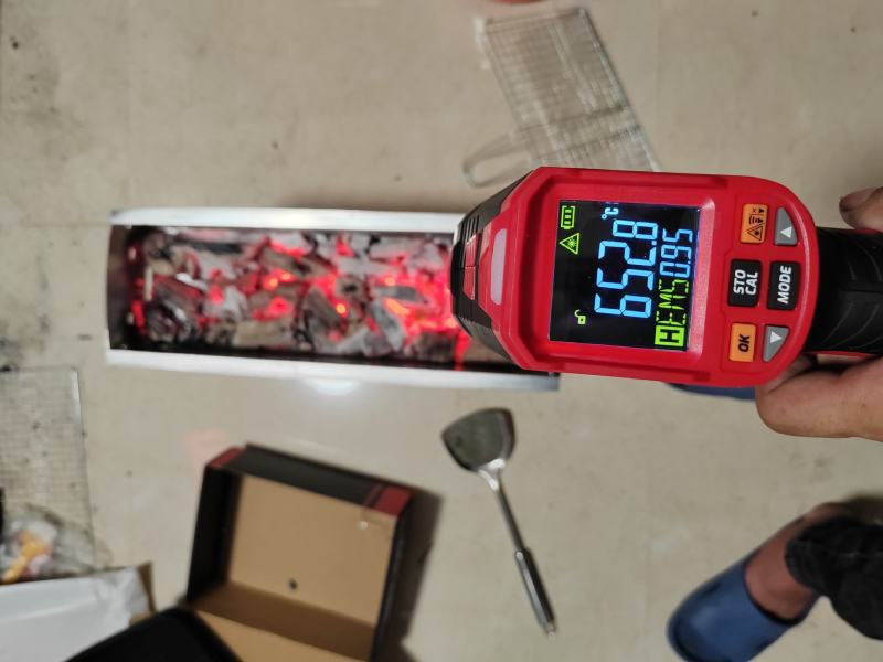 烧烤专用黄木炭，灰少耐烧高温不炸火厂家直销批发