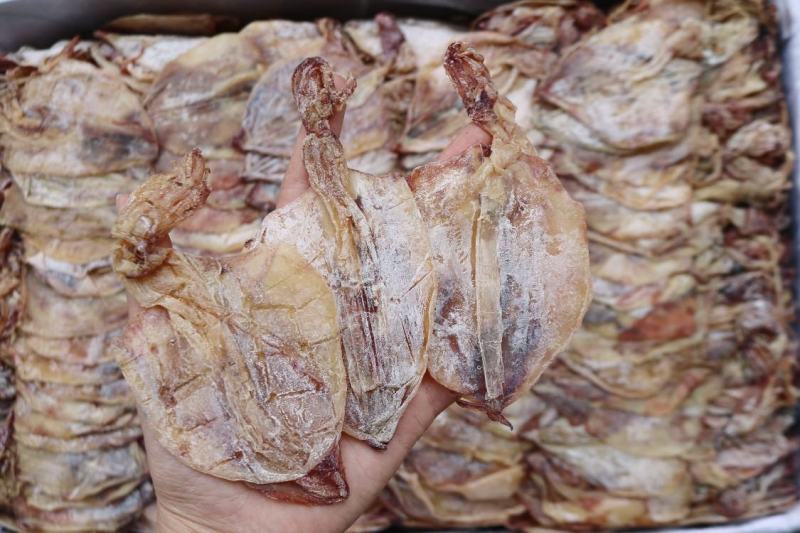 鱿鱼干等级货，颜色暗色一些，厚肉香味浓，规格齐全