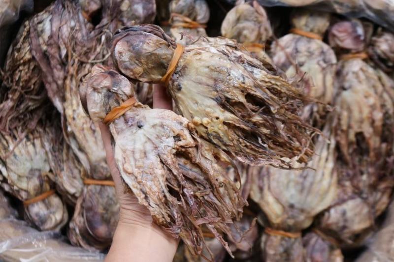 章鱼干，淡干清水，本身自带海水的鲜味，干度好颜色好