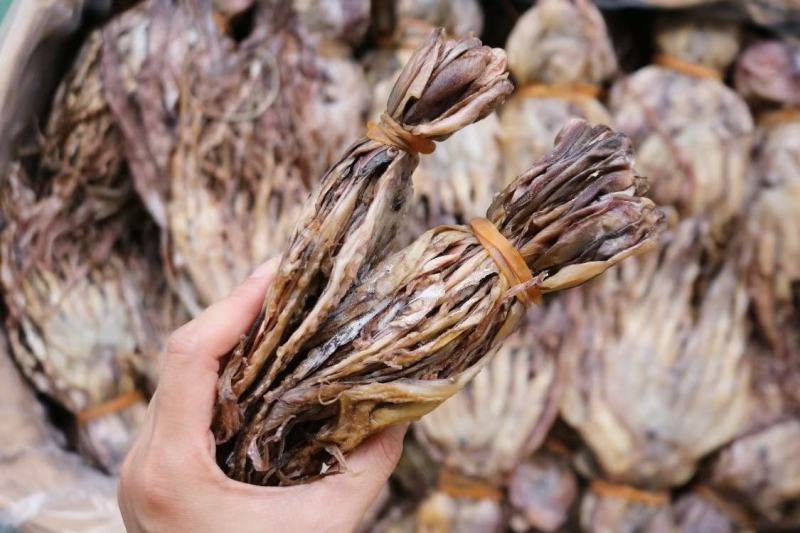 章鱼干，淡干清水，本身自带海水的鲜味，干度好颜色好