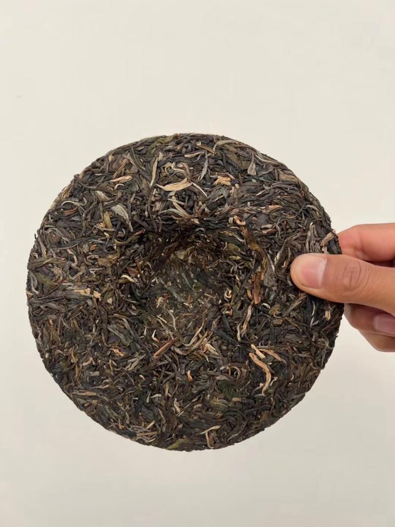 【冰岛】古树茶普洱茶饼茶（357克）生茶
