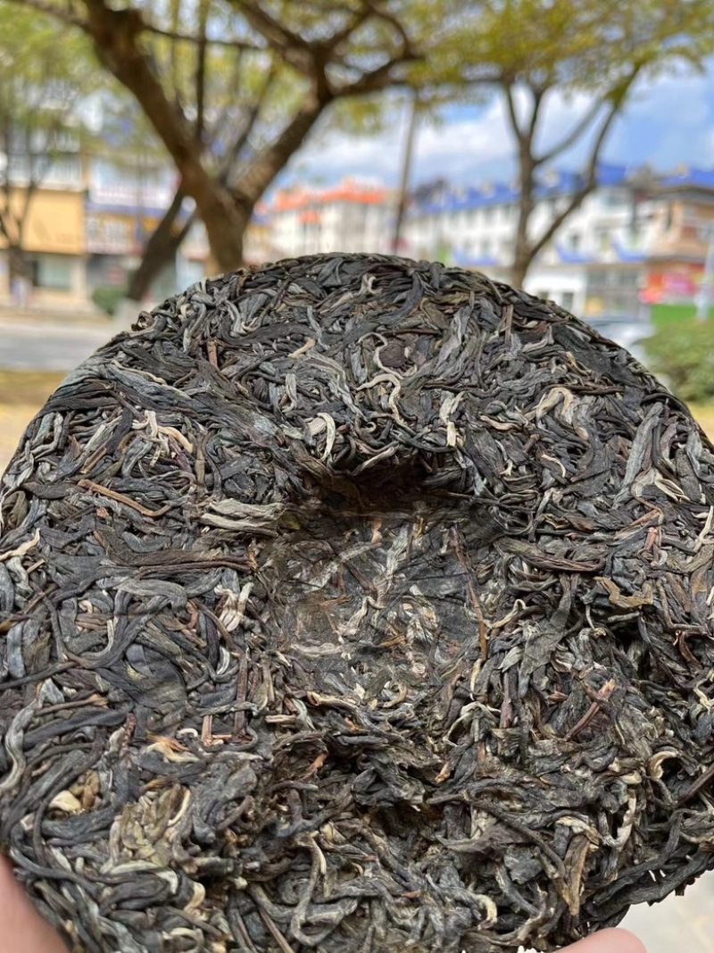 【冰岛】古树茶普洱茶饼茶（357克）生茶