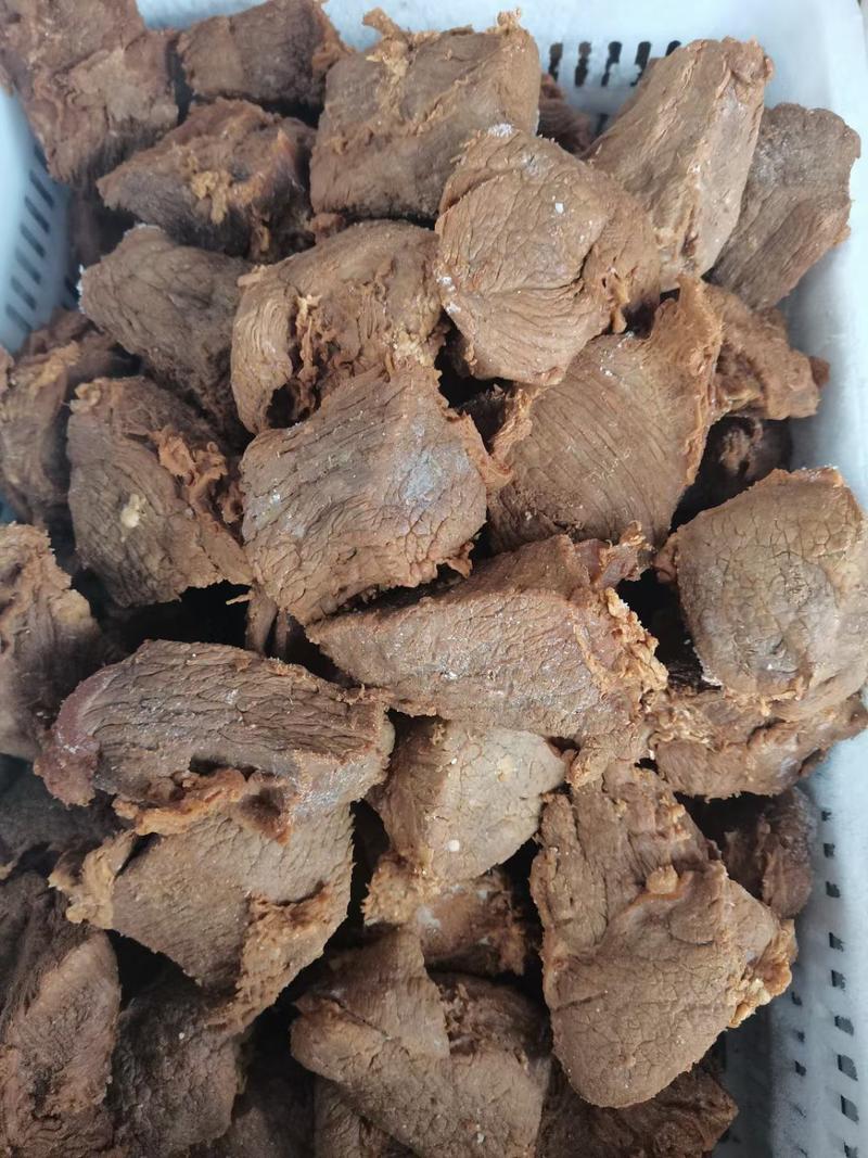 【卤牛肉】全熟牛肉大量供应新鲜牛肉肉质鲜美欢迎致电