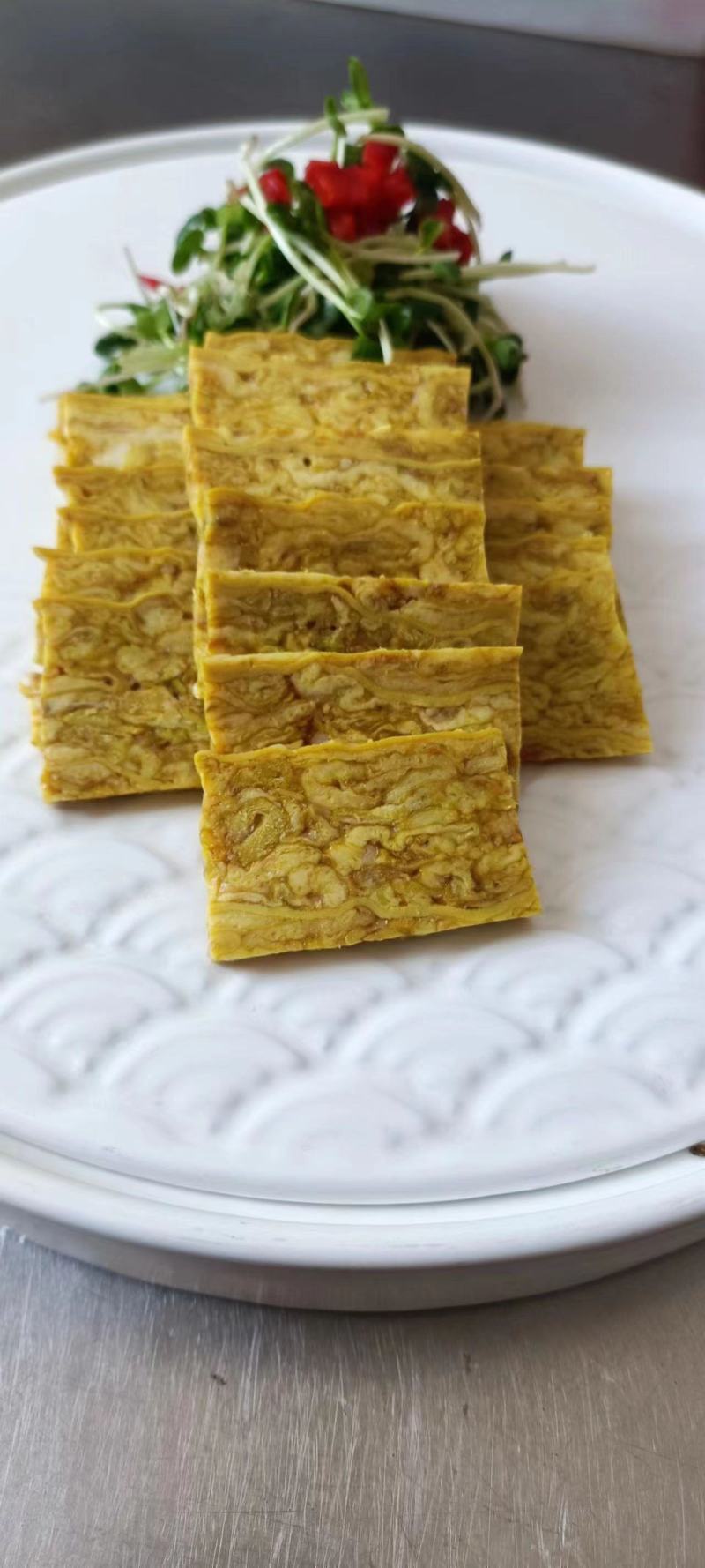 山东豆皮鸡肉千层大连有货，欢迎咨询实地看货